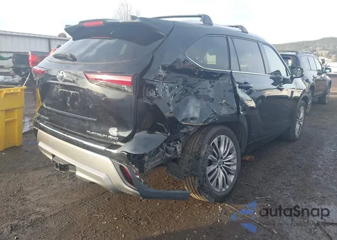 2021 Toyota Highlander Platinum z USA, uszkodzony, nr VIN 5TDFZRBH9MS152515